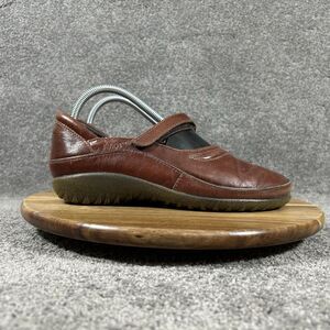 Naot Matai Women’s Size 9 Brown Red Leather Mary Jane Swirl Comfort Shoes Used